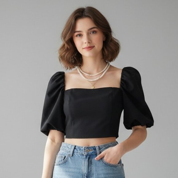 NWT Elliatt Rhythm Crop Top Black - Picture 1 of 8